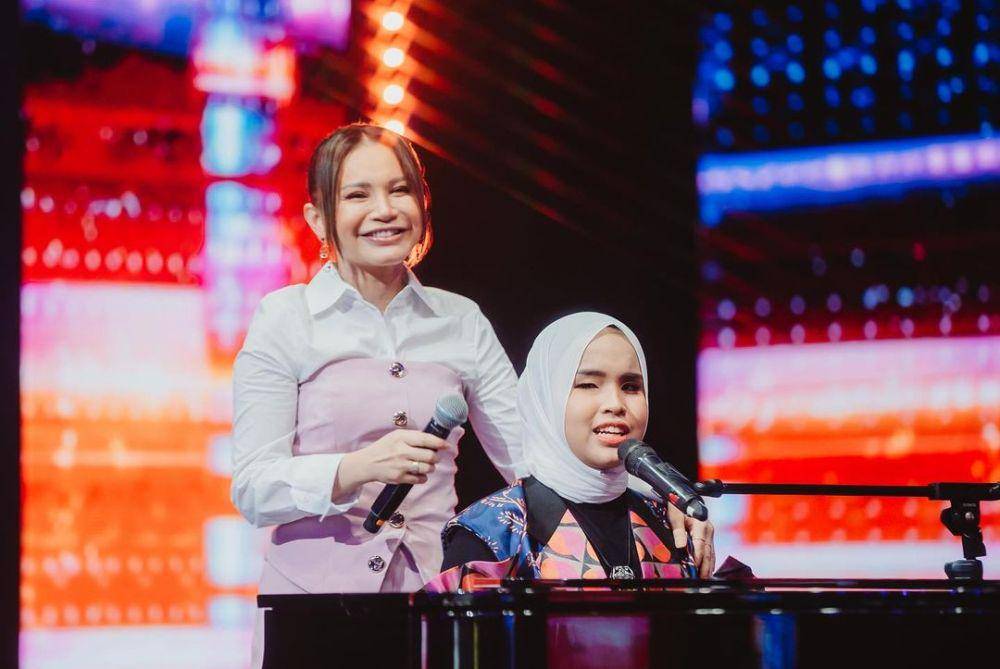 potret Putri Ariani dan artis lain (instagram.com/itsrossa910)