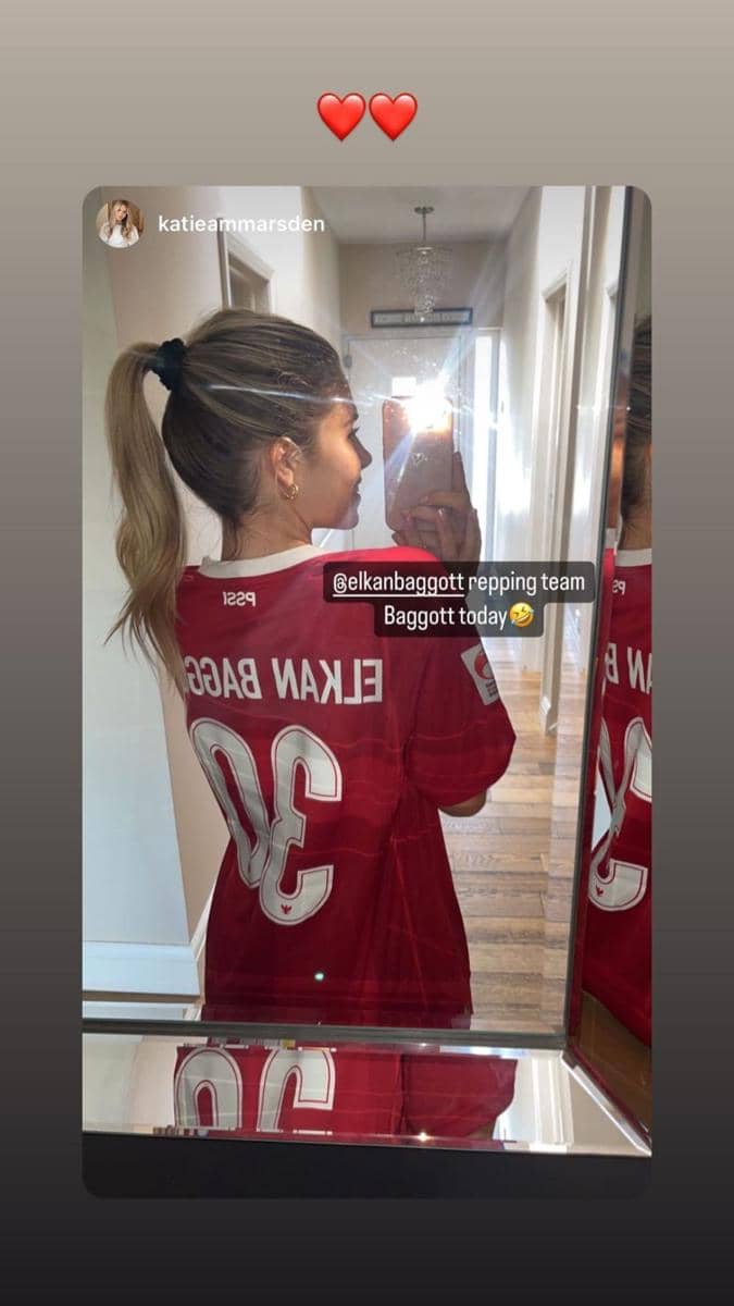 potret mesra Elkan Baggott dan kekasih (instagram.com/elkanbaggott)