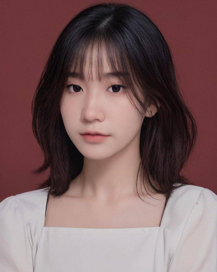 Potret eks member JKT48 pakai fitur AI. (instagram.com/itszahranur)