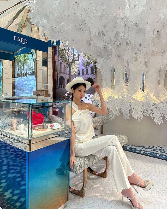 Wonyoung IVE (instagram.com/for_everyoung10)