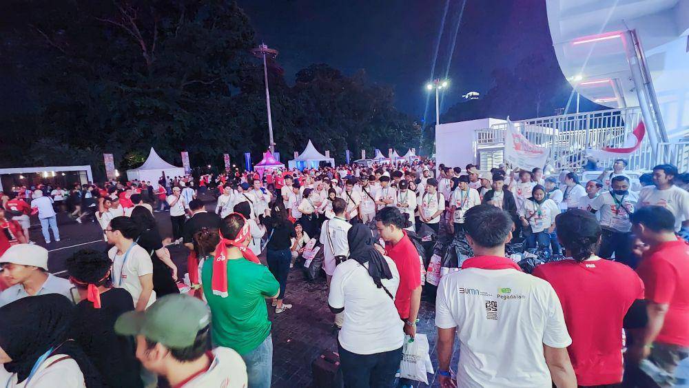 Indonesia-Argentina Berlaga, Pegadaian Bersih-bersih Sampahnya. (Dok. Pegadaian)