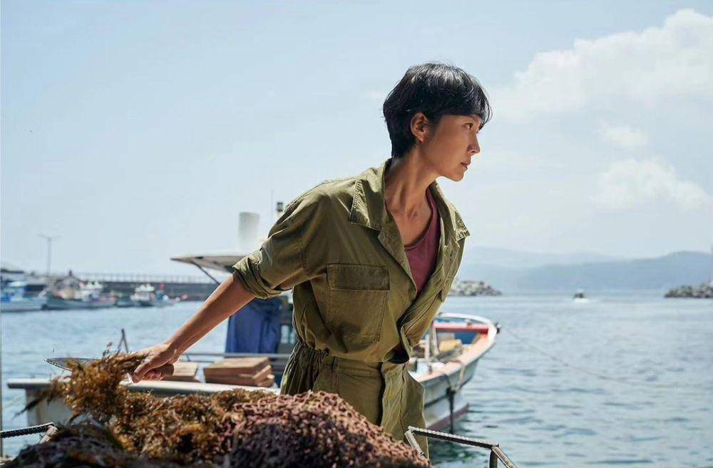 first looks film Smugglers (dok. MOVIE AND NEW)