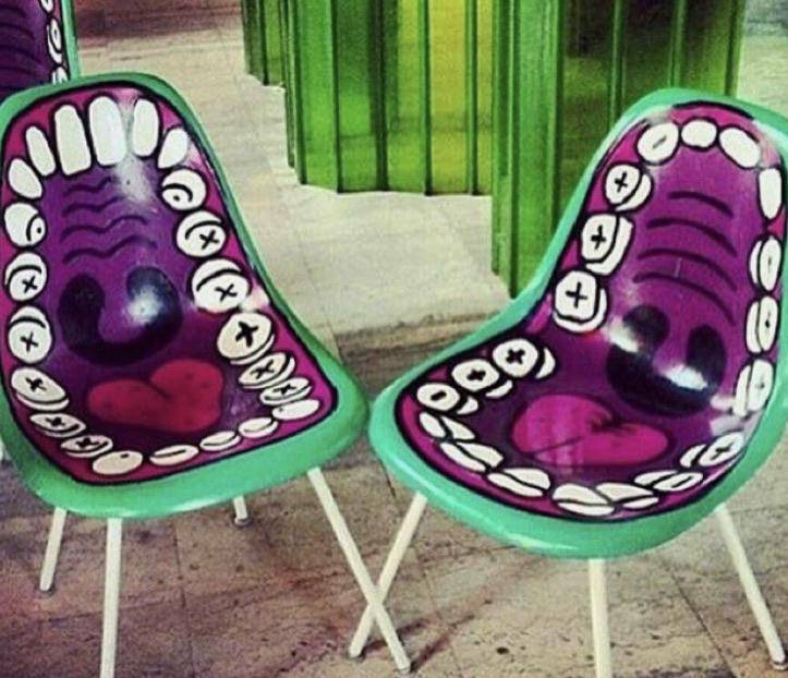 potret kursi desain creepy (reddit.com/user/fourththrowawayacc)