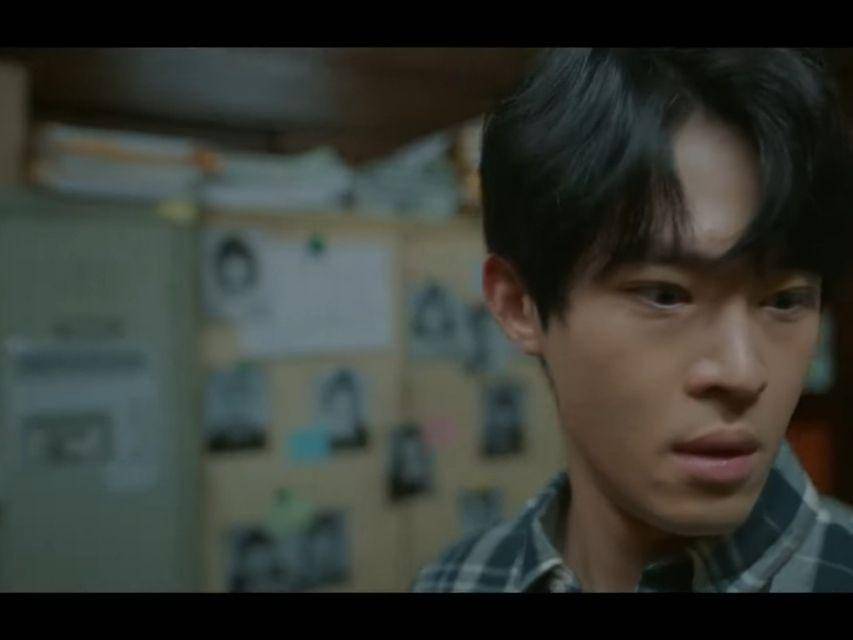 still cut My Perfect Stranger (youtube.com/KBSdrama)