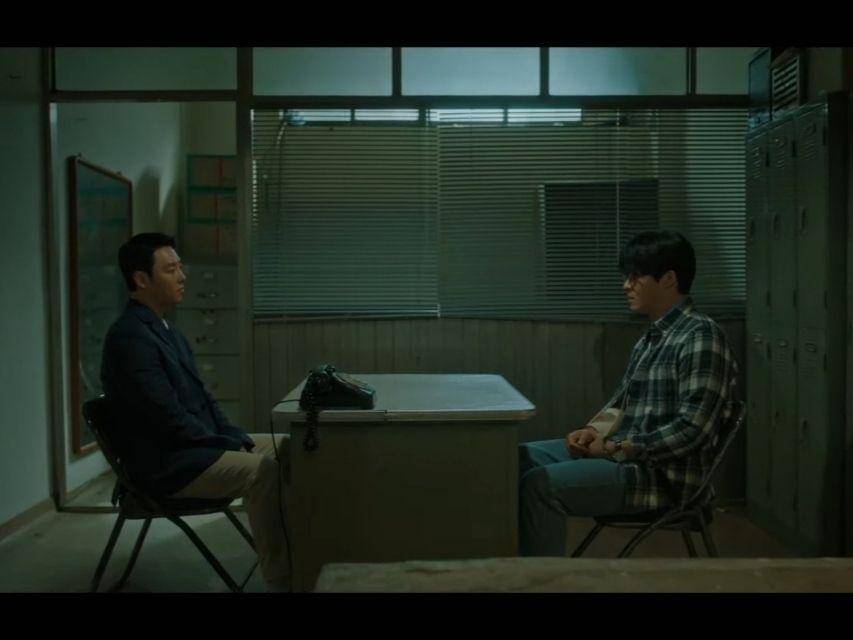 still cut My Perfect Stranger (youtube.com/KBSdrama)