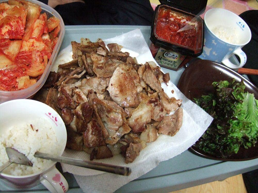 ilustrasi samgyeopsal (commons.wikimedia.org/정희 강)