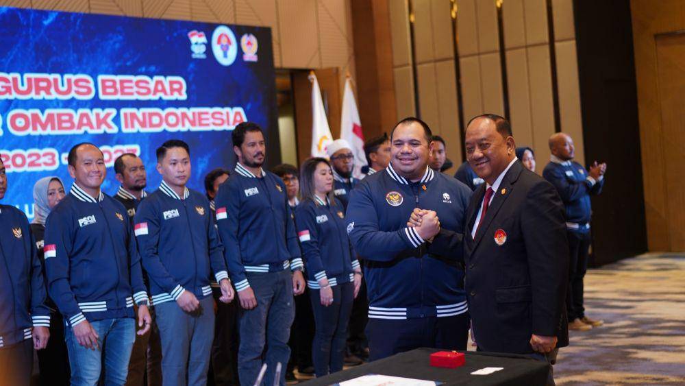 Ketum PSOI dalam acara pelantikan bersama Menpora, KONI, dan KOI. (Dok. PSOI)