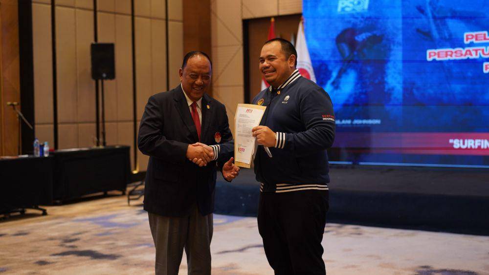 Ketum PSOI dalam acara pelantikan bersama Menpora, KONI, dan KOI. (Dok. PSOI)