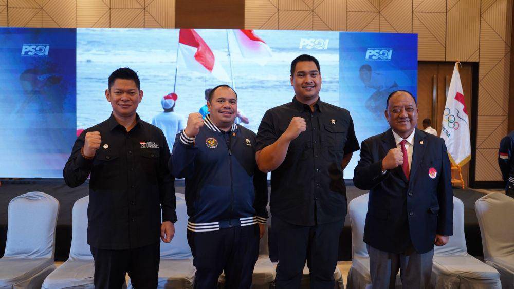 Ketum PSOI dalam acara pelantikan bersama Menpora, KONI, dan KOI. (Dok. PSOI)