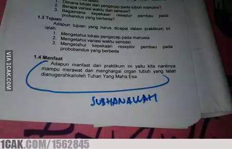 momen kocak saat praktikum (1cak.com/1562845)