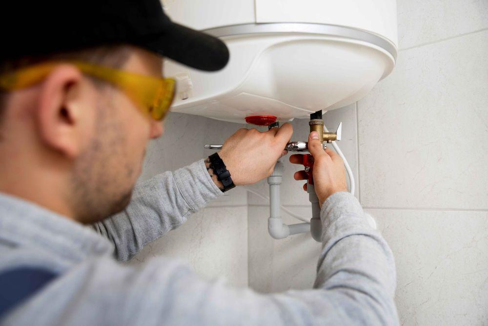 4 Perawatan Water Heater agar Tahan Lama, Yuk Coba!