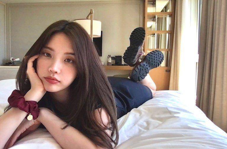 xooos (instagram.com/xooos_)