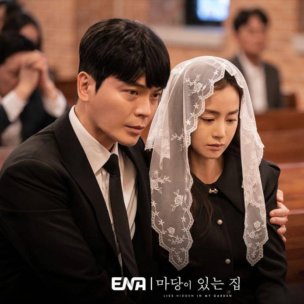 still cuts drama Lies Hidden In My Garden (instagram.com/