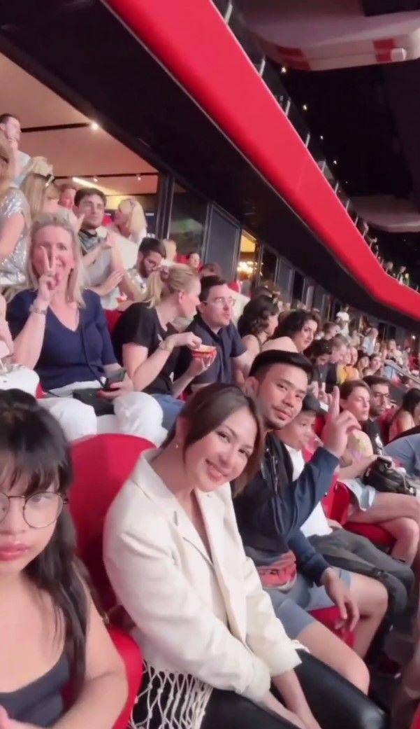 Jessica Mila nonton konser Beyonce (instagram.com/pettyhasibuan)