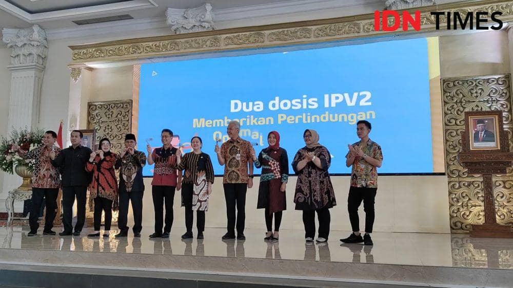 Vaksinasi IPV 2 tau polio 2 di Klaten. (IDN Times/Larasati Rey)