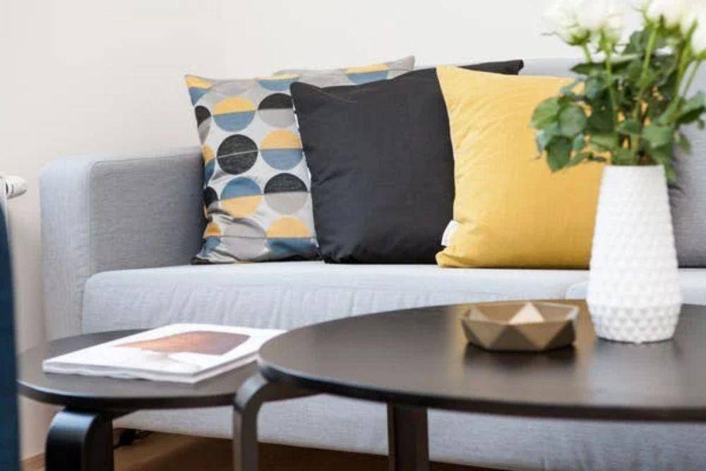 ilustrasi bantal (pexels.com/Terje Sollie)