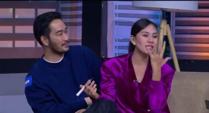 Jeje Bucin ke Syhahnaz (Youtube.com/tonightshow)