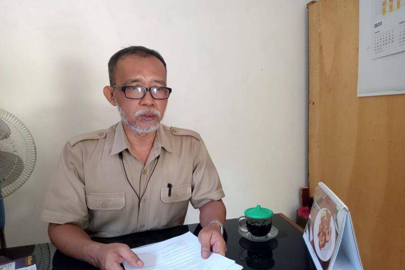 Kepala Bidang Peternakan Distan Kota Mataram drh Dijan Riyatmoko (Antara/Nirkomala)
