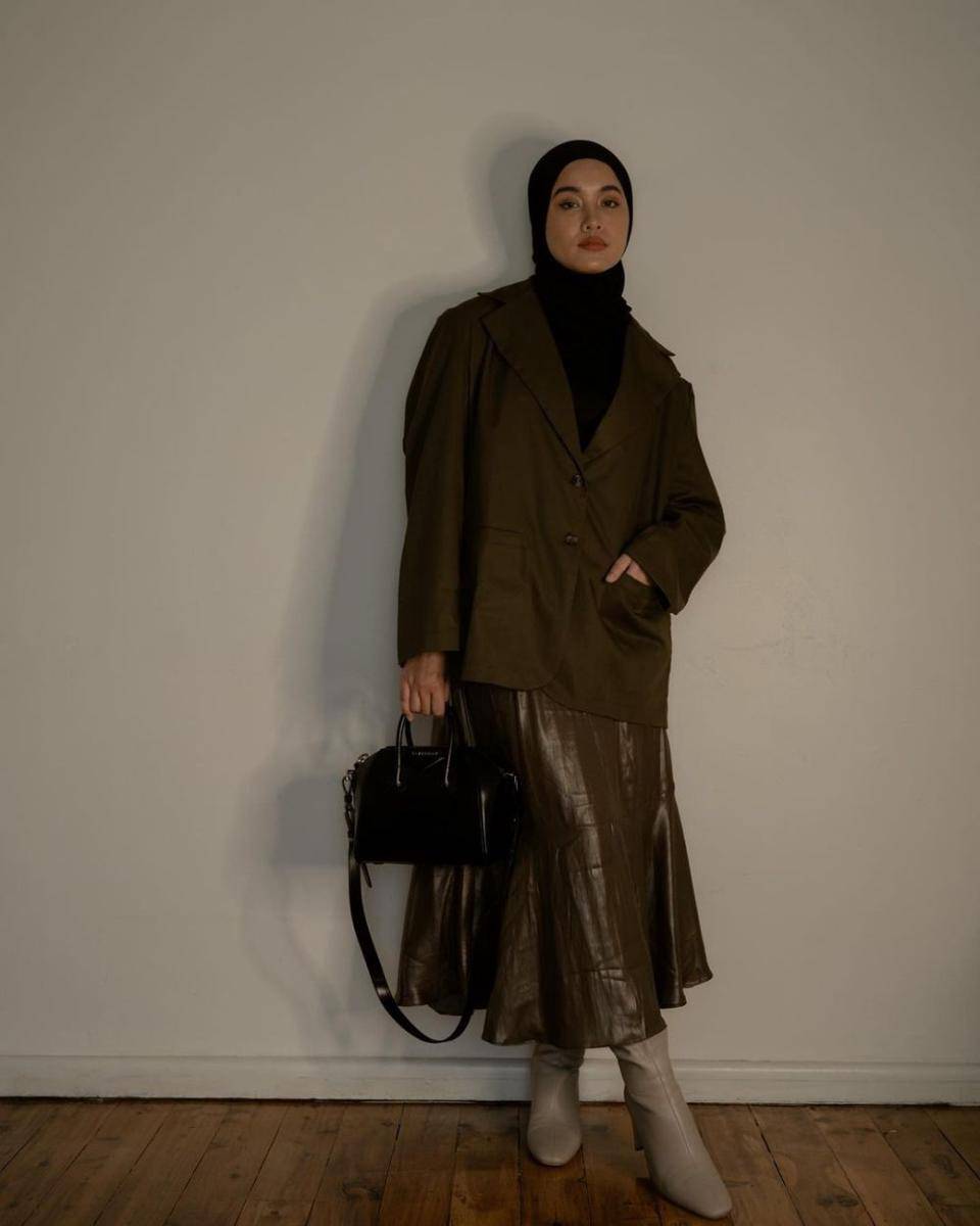 ide rok kekinian ala Ana Octarina (instagram.com/anaoctarina)