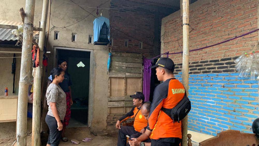 Rumah korban saat didatangi tim SAR Jepara. (IDN Times/Dok Humas Basarnas Semarang)