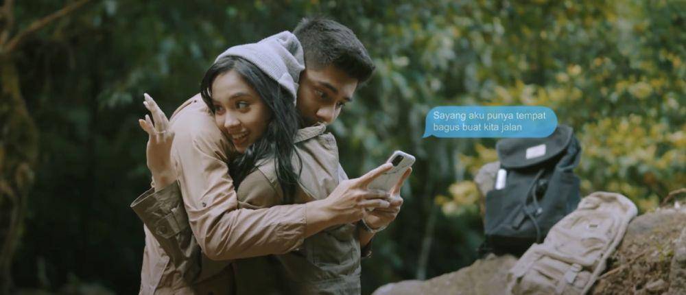 Lyodra Ginting dalam video klip Dibanding Dia (YouTube.com/LyodraOfficial)