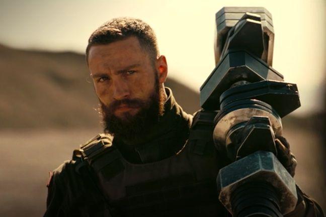 Aaron Taylor-Johnson dalam film Tenet (dok. Warner Bros. Pictures/Tenet)