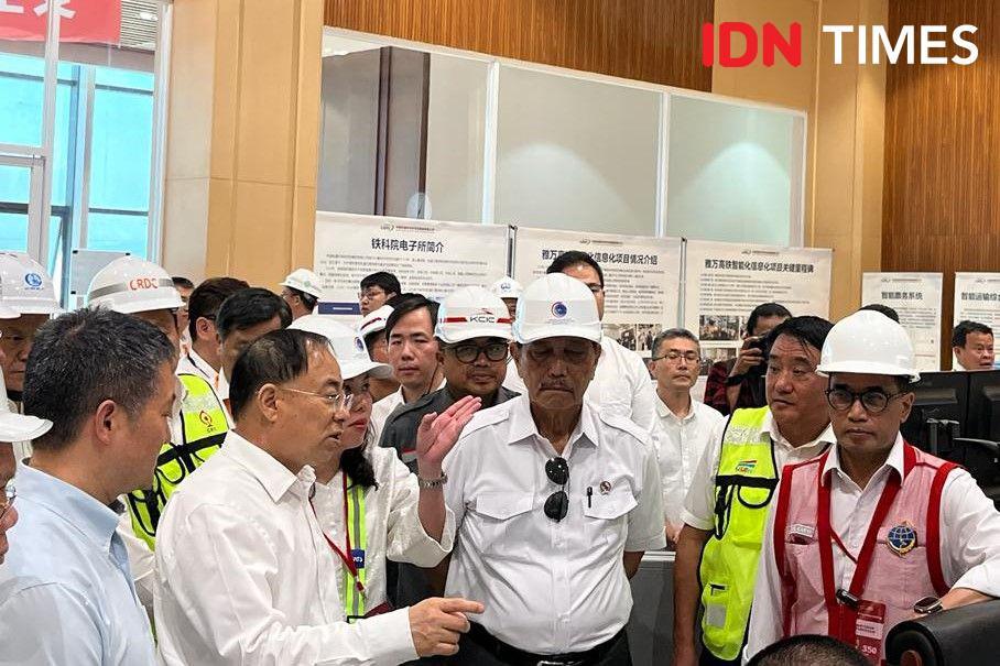Luhut Pastikan Impor KRL Bekas dari Jepang Batal
