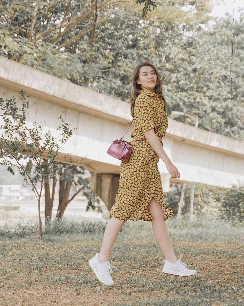 Koleksi baju motif Aaliyah Massaid (instagram.com/aaliyah.massaid)