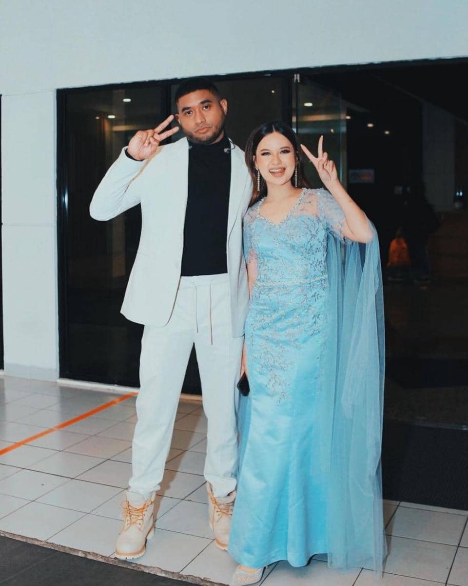 Baju pesta ala Anggi Marito (instagram.com/anggimarito)