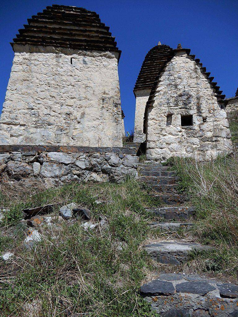 Kota Dargavs, Rusia (commons.wikimedia.org/Rost.galis)