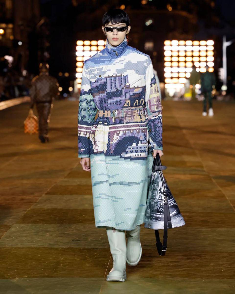 Menswear collection LV - LVERS (dok. Louis Vuitton)