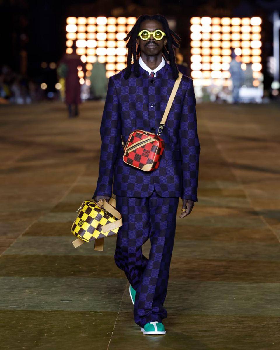 Menswear collection LV - LVERS (dok. Louis Vuitton)