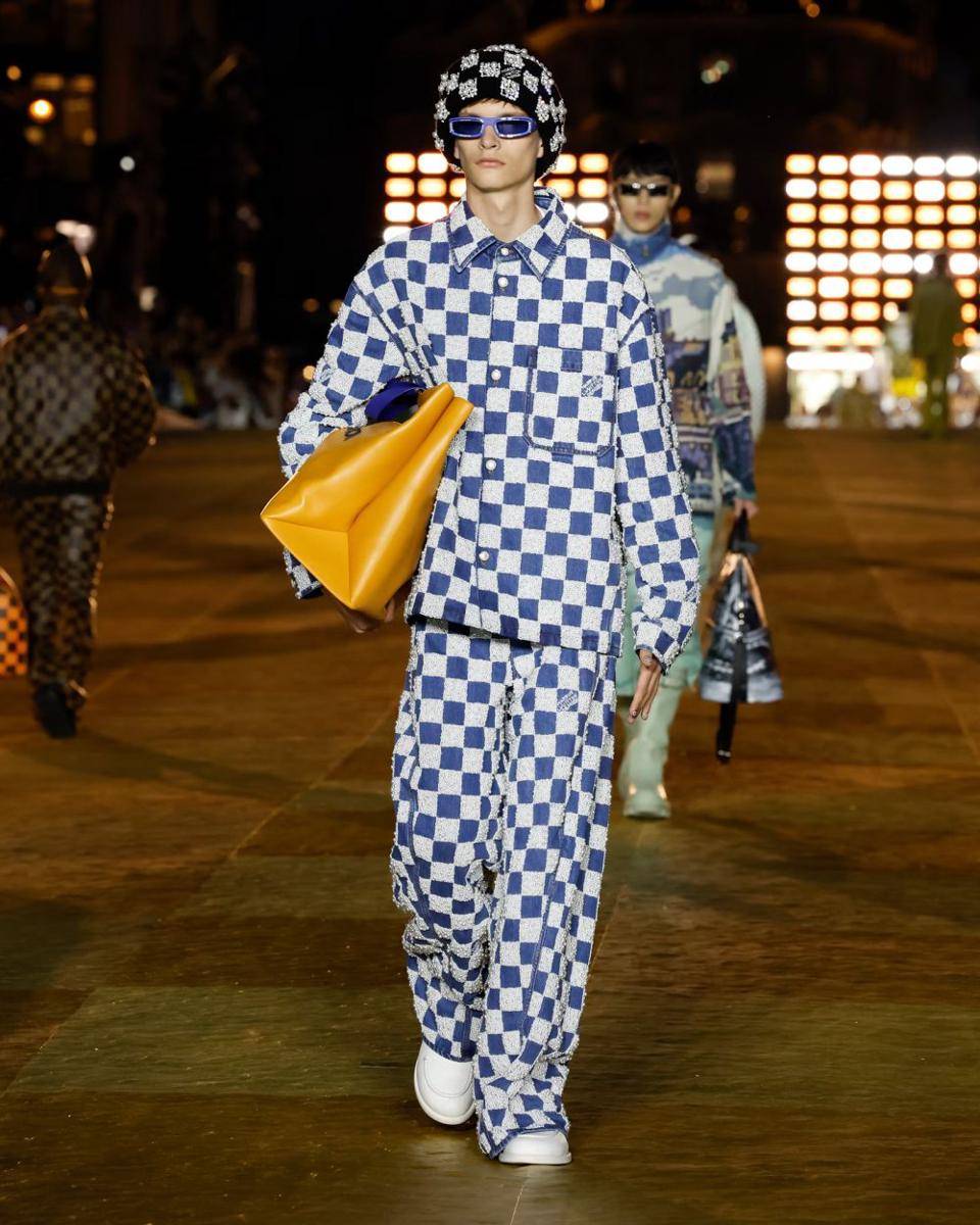 Menswear collection LV - LVERS (dok. Louis Vuitton)