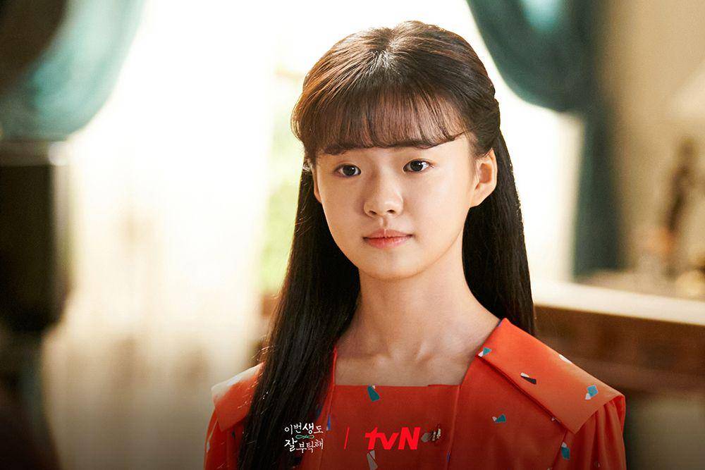 Yoon Ju Won (Kim Si A) di drakor See You in My 19th Life (instagram.com/tvndrama)