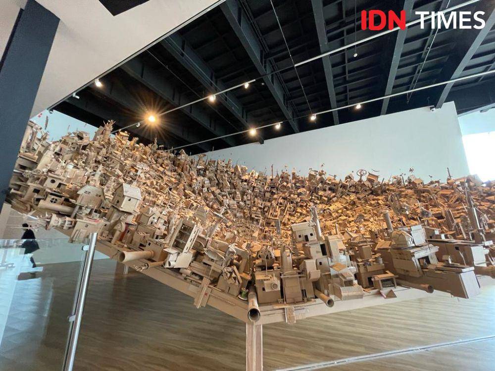'Media Preview: Pameran Somewhere, Elsewhere, Nowhere' pada Kamis (22/6/23). (IDNTimes/Dina Fadillah Salma)