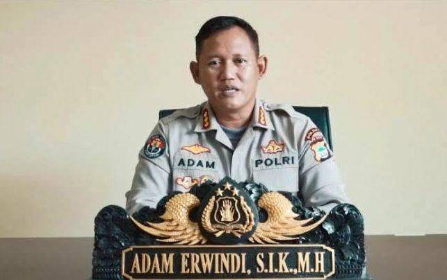 Kabid Humas Polda Papua Barat, Kombes Pol. Adam Erwindi, S.I.K., M.H. (IDN Times/Istimewa)