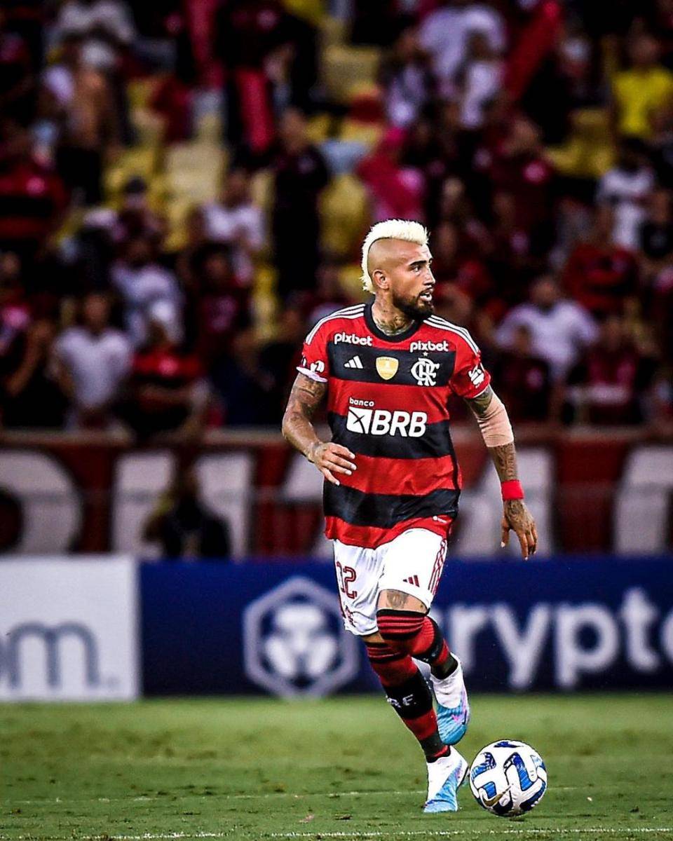 Arturo Vidal (instagram.com/kingarturo23oficial)