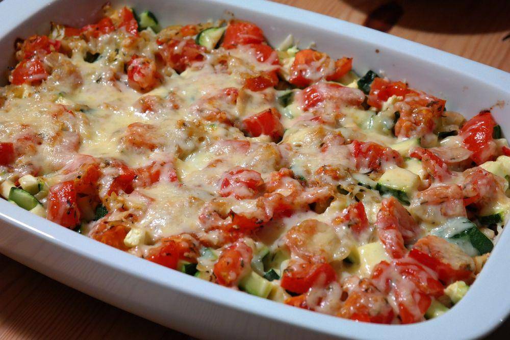 ilustrasi tomato seafood casserole (pixabay.com/Hans)