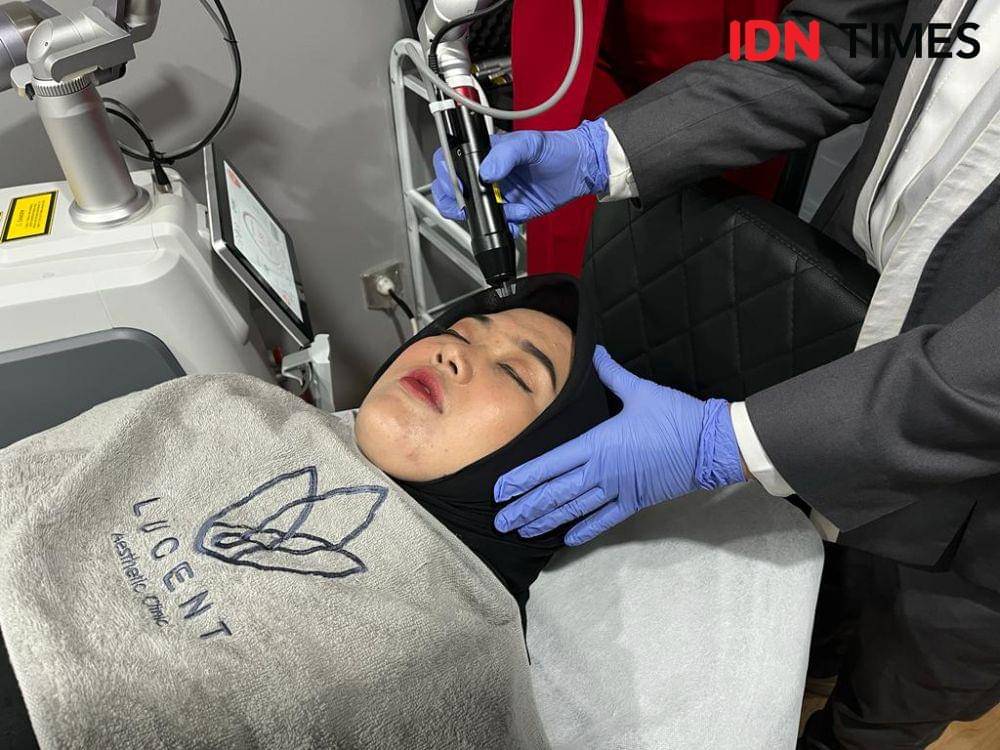 Perawatan kulit dan wajah di Lucent Aesthetics and Dermatology Clinic Semarang. (IDN Times/Anggun Puspitoningrum)