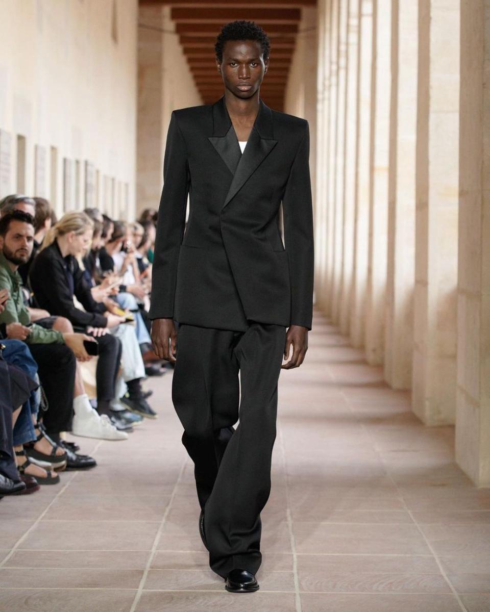 Menswear collection Givenchy SS24 (instagram.com/givenchy)