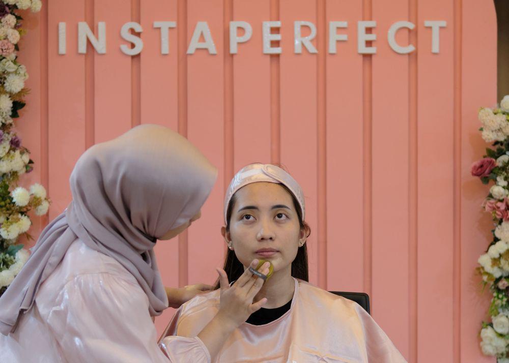 5 Cara Cegah Penuaan pada Kulit Wajah, Bisa Mulai dari Pilih Makeup