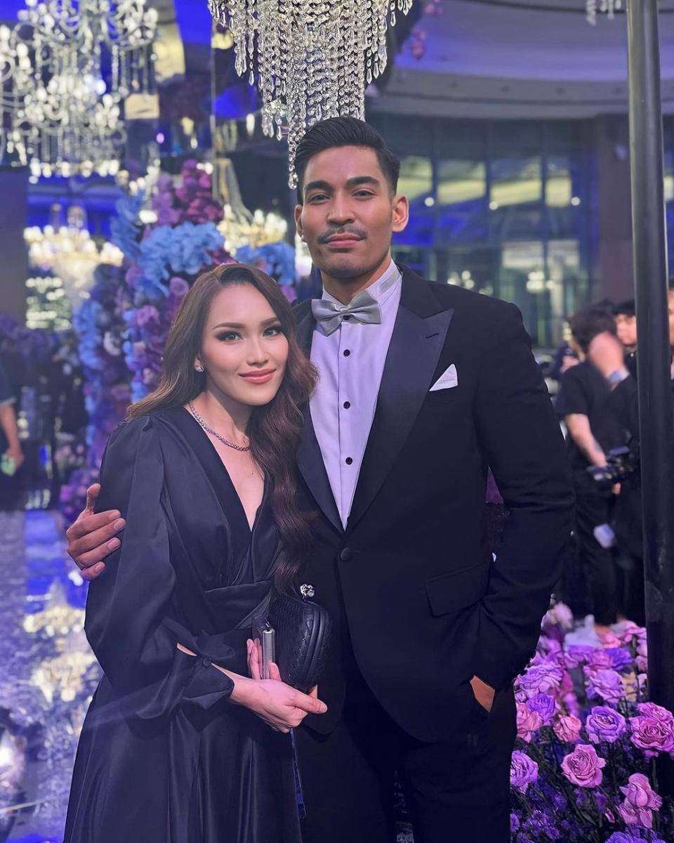 potret Ayu Ting Ting di resepsi pernikahan Kevin-Valen (instagram.com/ayutingting92)