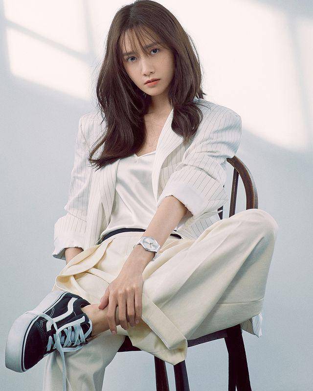 Yoona SNSD (instagram.com/yoona__lim)