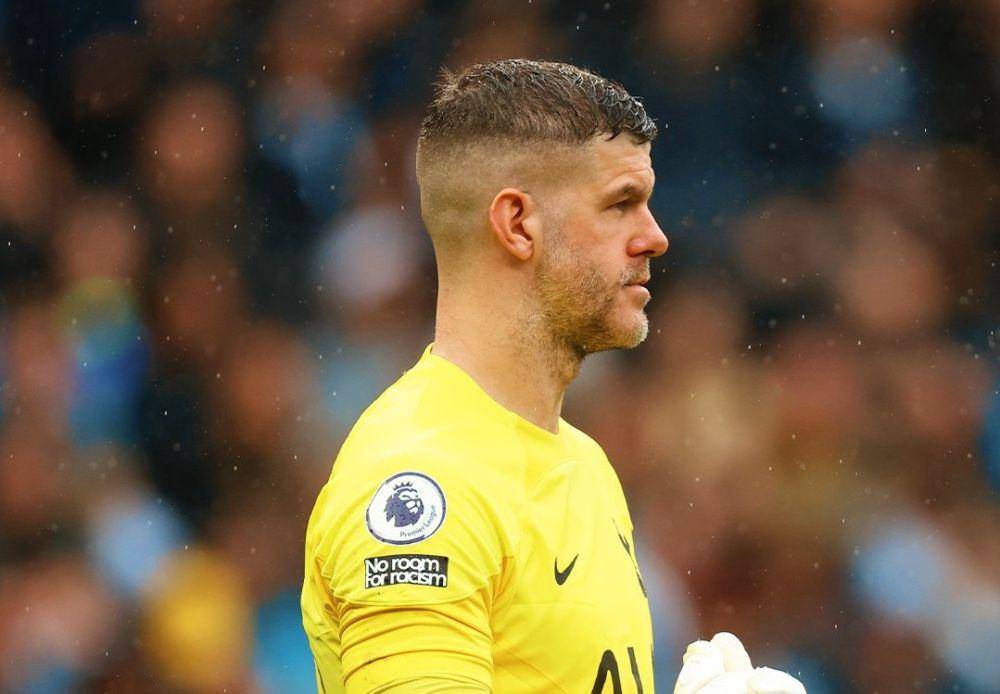 Fraser Forster (twitter.com/SpursOfficial)