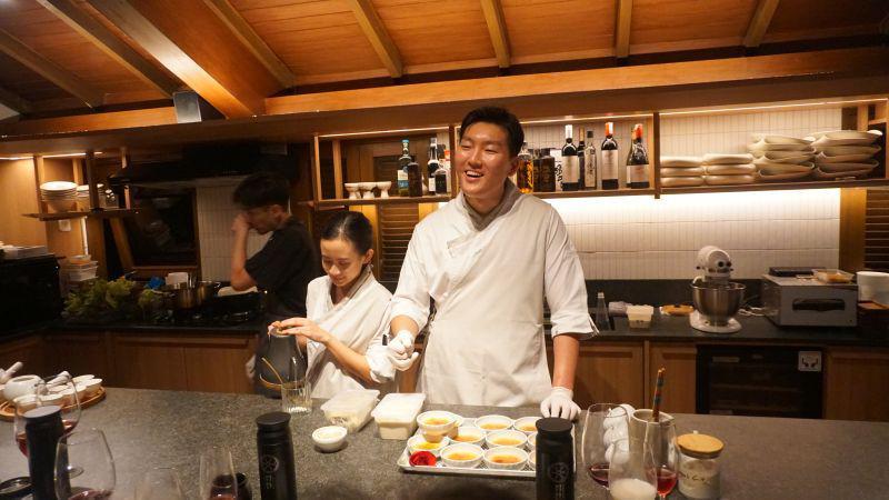 Koki Masterchef dari Korea Hadirkan Korean Fine Dining di Bandung
