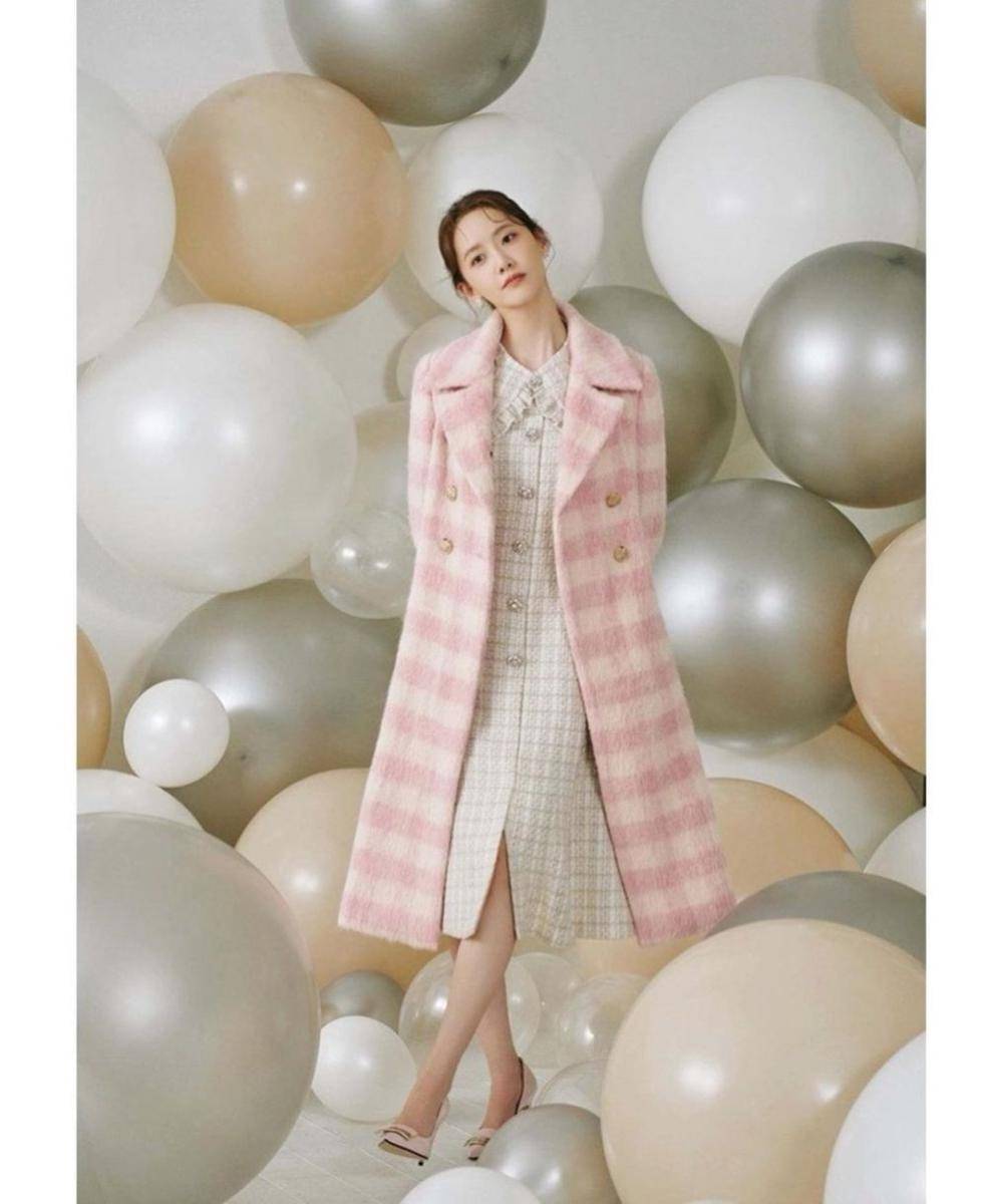 office look ala Yoona (instagram.com/yoona__lim)
