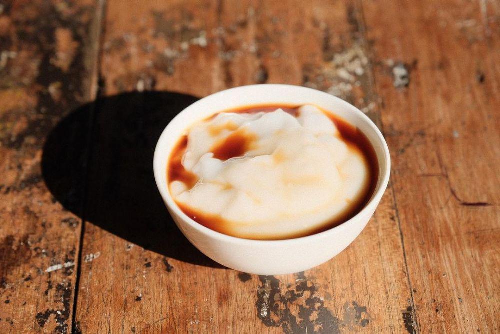 3 Tips Membuat Bubur Sumsum yang Gak Menggumpal dan Bau Tepung