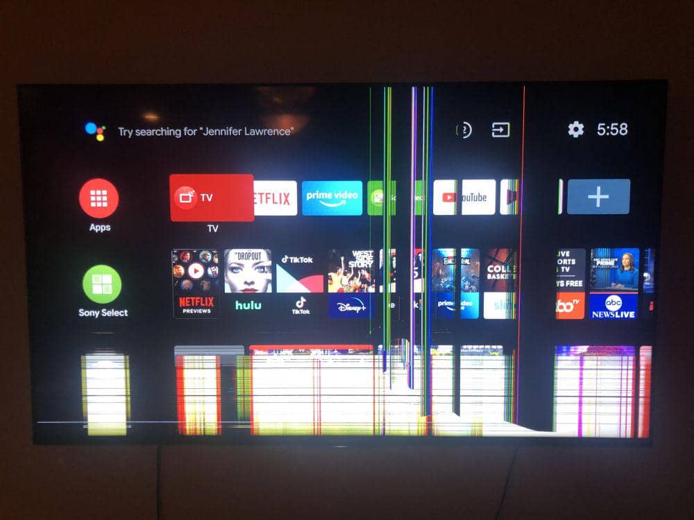potret bocil ngerusakin TV (reddit.com/user/StrainAcceptable)