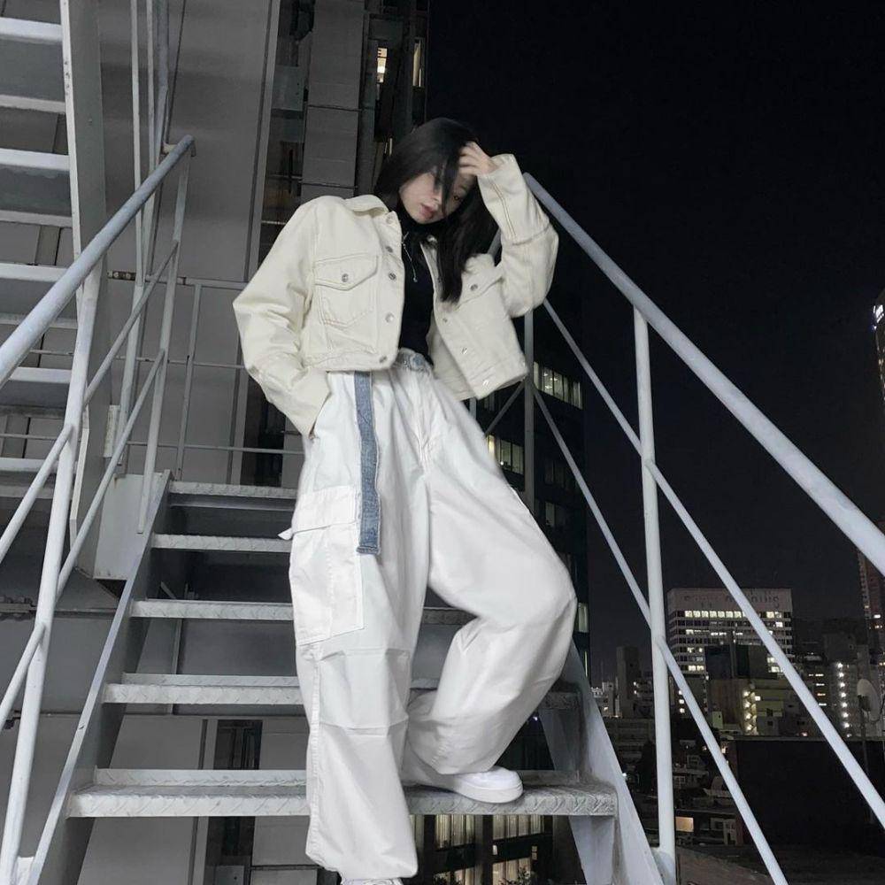 Hiyori Sakurada (instagram.com/hiyori_sakurada_official/)