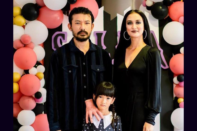 7 Potret Pesta Ultah Salma Anak Rio Dewanto, Bertema Wednesday